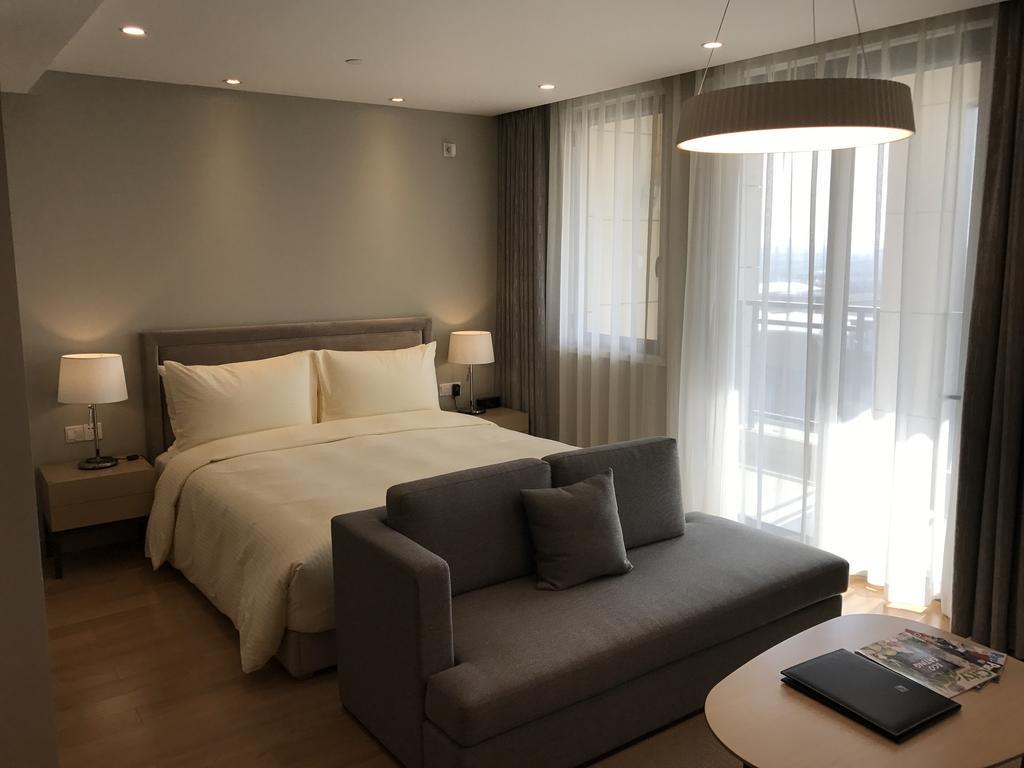 שנגחאי One Sunland Serviced Suites Managed By Lanson Place חדר תמונה